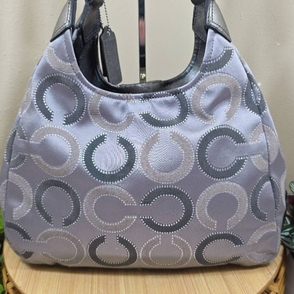 Coach Madison Gray Dotted Op Art Jacquard Metallic Shoulder Bag F1276-21215 - Picture 6 of 16